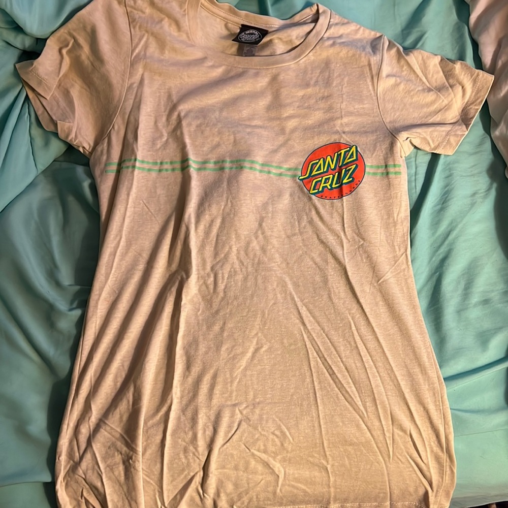 Tan Santa Cruz t-shirt